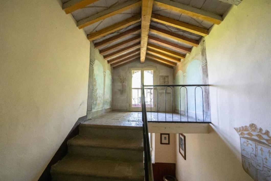 Villa Ottocentesca Immersa Nel Verde Montecavolo ภายนอก รูปภาพ